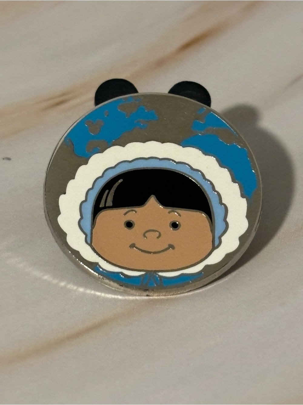Disney ‘It’s a Small World’ Hidden Mickey Pin 1-3/16”